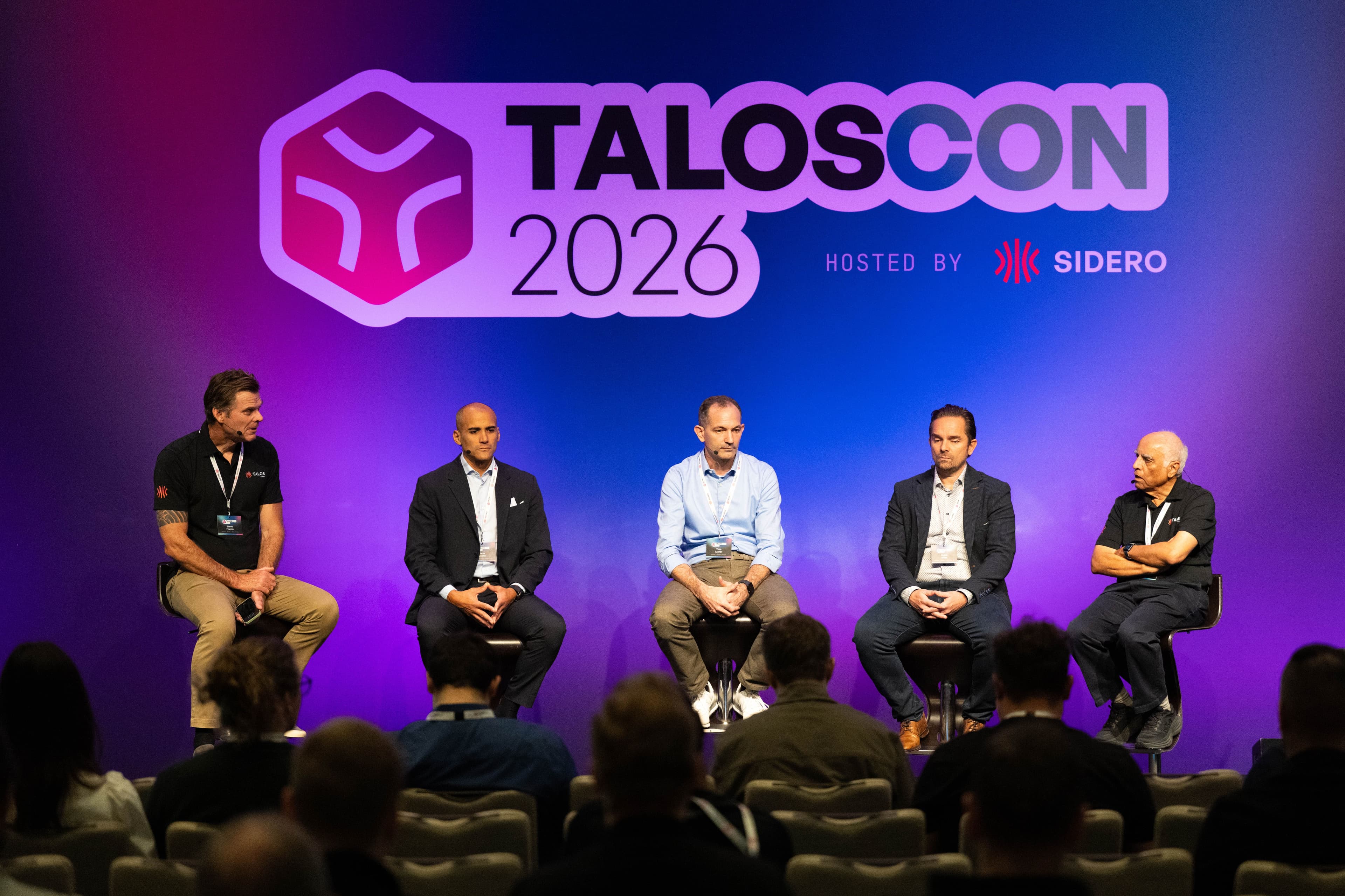 From left to right: Steve Francis, President, Sidero Labs; Dario Maisto, Principal Analyst, Forrester; Timo Lakner, Domain Product Owner, Schwarz Digits; André Alfter, Senior Director, Bechtle; Anant Yardi, Founder, Yardi